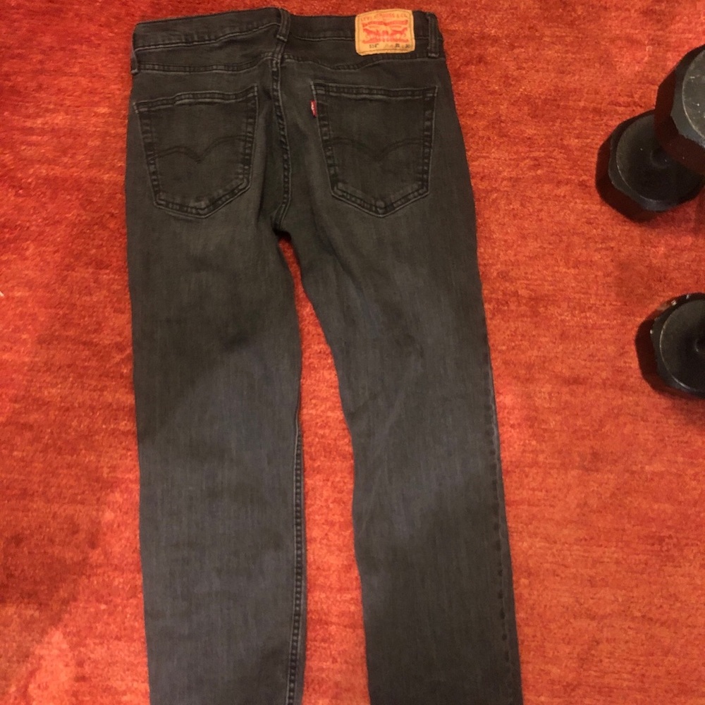 Levi’s black straight jeans 31-30